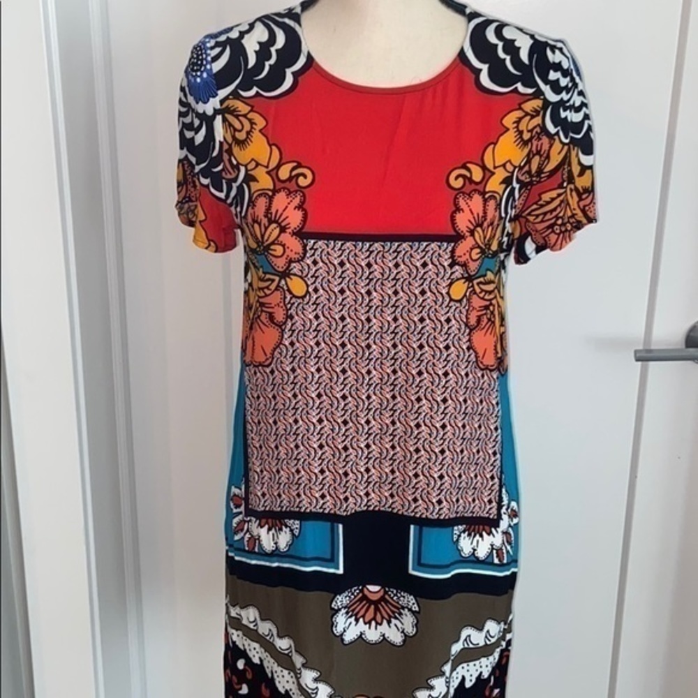 Bright Colored Shift Dress - Picture 2 of 6